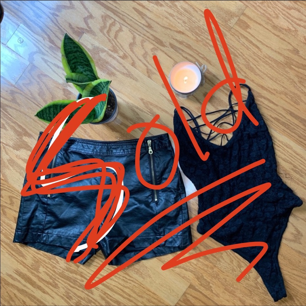 ‼️Sold‼️Forever21 black,medium shorts & lingerie